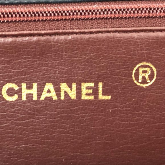 Vintage Chanel Single Flap Purse - Picture 7 of 17